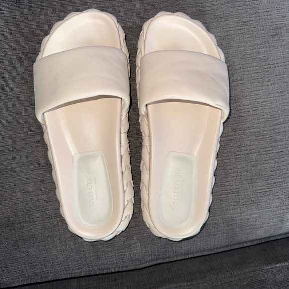 Leather Slides - Picture 5 of 6